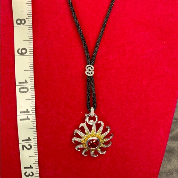 FIVE NECKLACES IN ONE - Picture 2 of 15